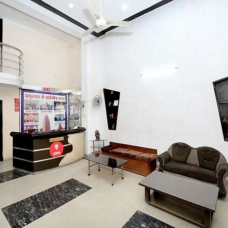 Oyo 12972 Hotel Krishna Castle Amritsar Exterior photo