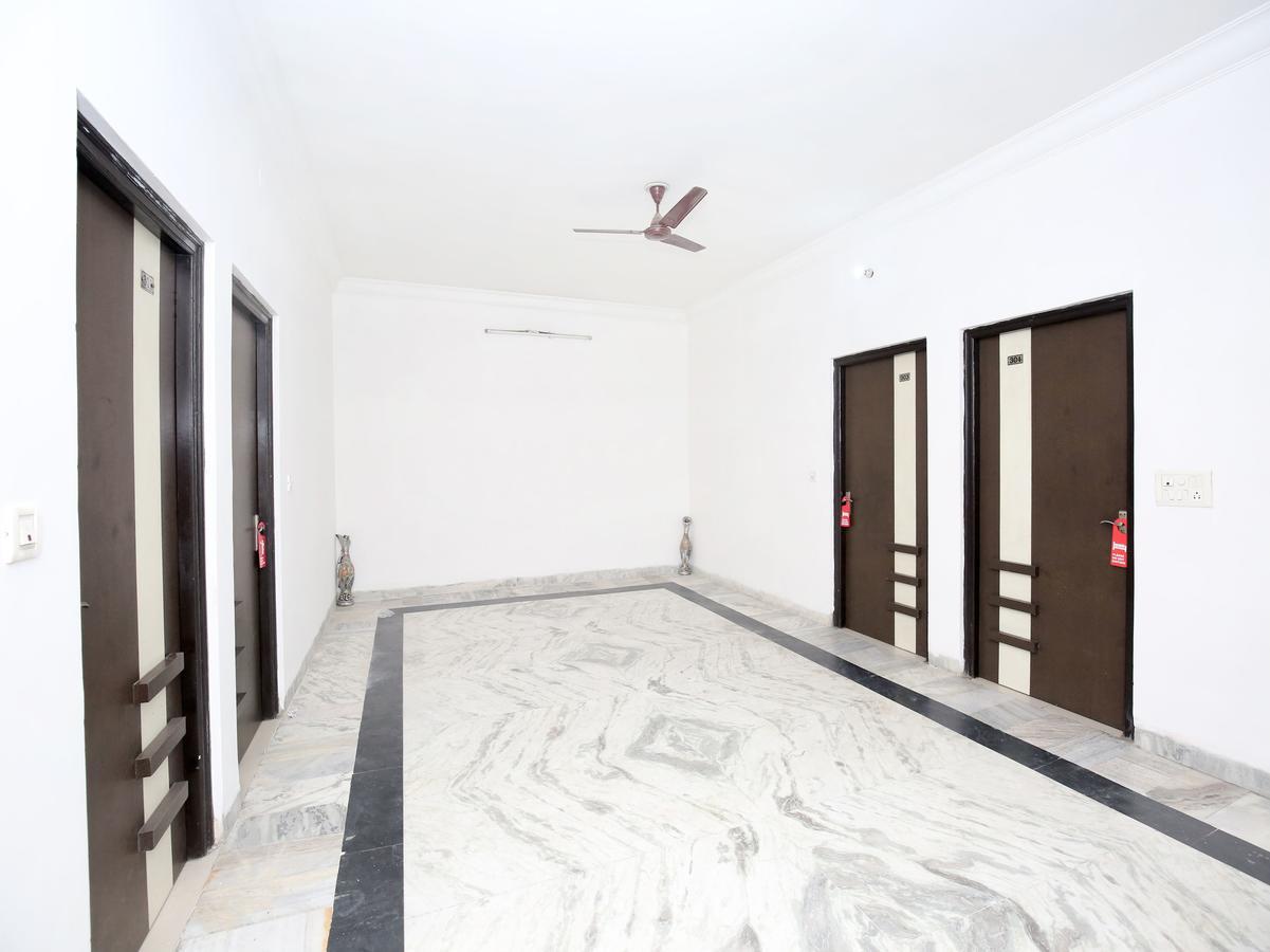 Oyo 12972 Hotel Krishna Castle Amritsar Exterior photo